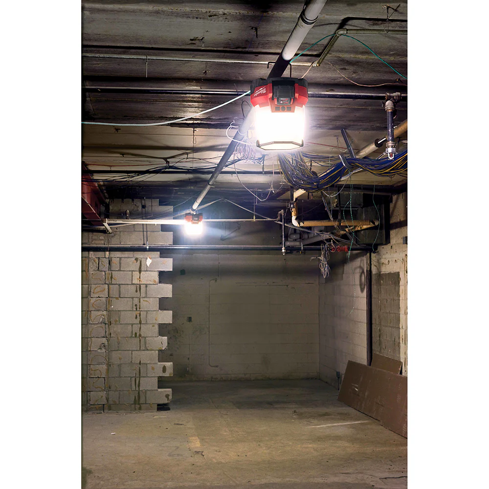 Milwaukee 2145-20 M18 RADIUS LED Compact Site Light - Mactool Shop